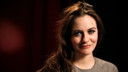 Alicia Silverstone, lejos de los excesos de Hollywood