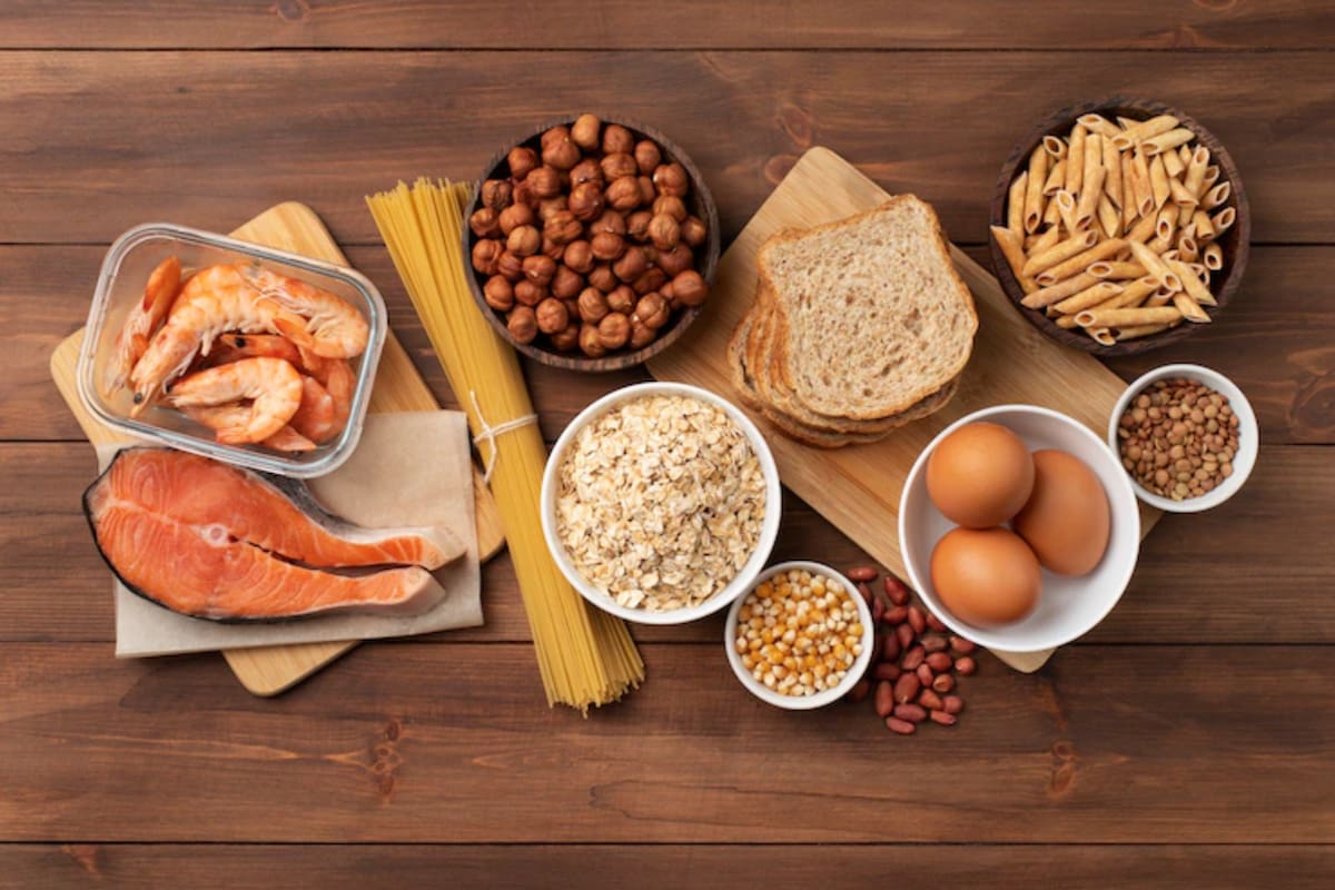 Alimentos como el salmón son excelentes para incluir en una dieta psicobiótica (Foto:Freepik)