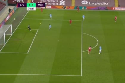 Alisson Becker cometió dos errores increíbles en la victoria de Manchester City frente a Liverpool por 4 a 1