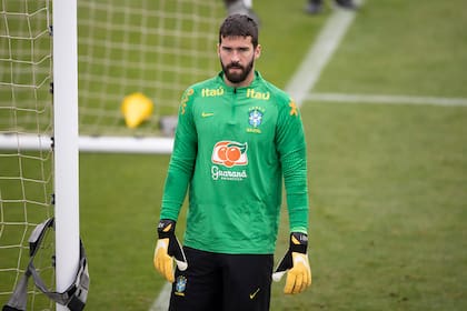 Alisson, de Liverpool, es uno de los mejores arqueros del mundo en la actualidad