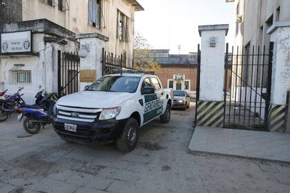 Allanamiento de Gendarmería en uno de los depósitos donde hay alimentos del Ministerio de Capital Humano en Tafi Viejo Tucumán