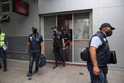 Allanamiento en comisaría 16, Avenida San Juan 1757, por caso de protección a narcotraficantes