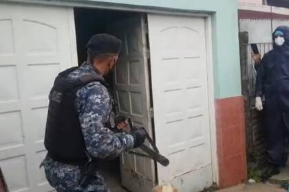 Allanamiento en Formosa para detener a un contagiado por el Covid.19