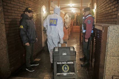 Los peritajes en la escena del doble crimen, ocurrido en Belgrano el 4 de junio de 2018