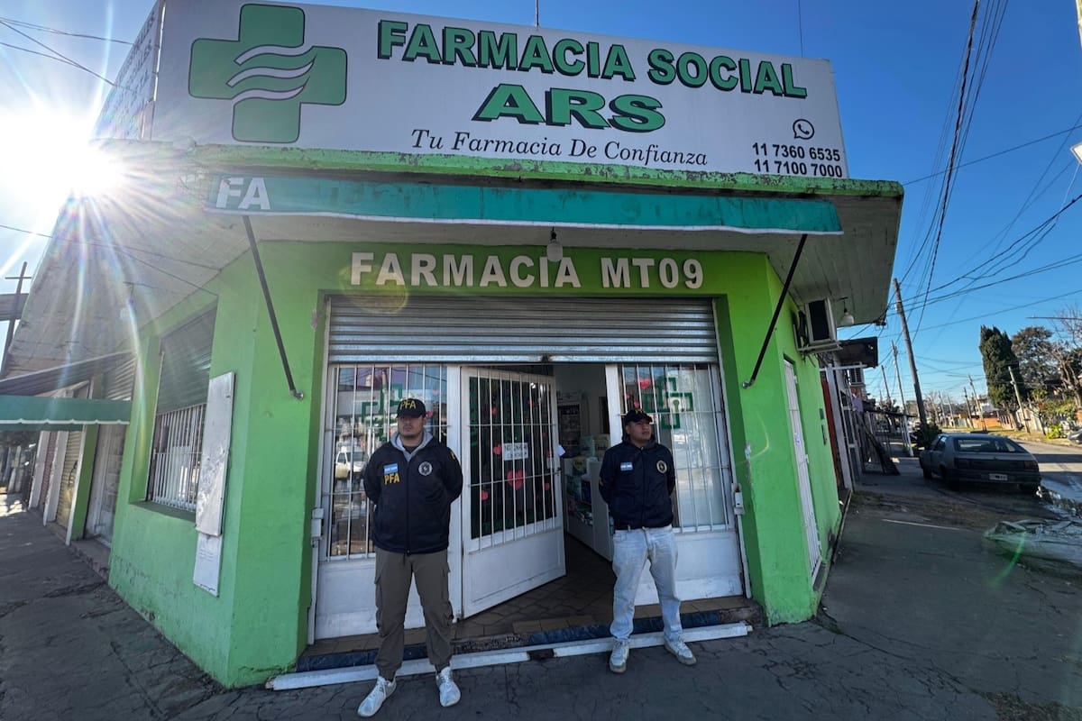Allanamientos en La Matanza vinculados a la red de Argentina Salud, la empresa de medicina prepaga que usaba médicos truchos