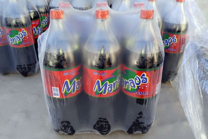 Allanaron la empresa de gaseosas Manaos por presunta evasión impositiva de unos 900 millones de pesos