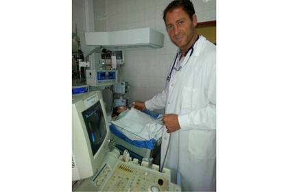 Allub es cardiólogo pediatra y fue dos años director del Hospital de Niños de Córdoba