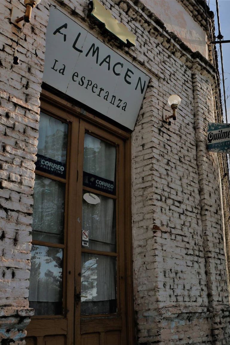 Almacén La Esperanza, en Carlos Beguerie, una de las opciones bien campestres