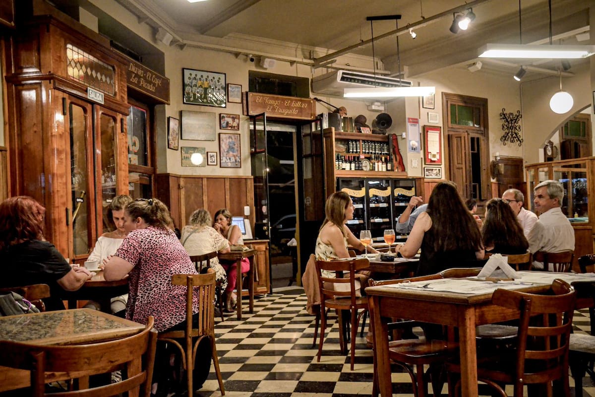 Almacén y Bar Lavalle