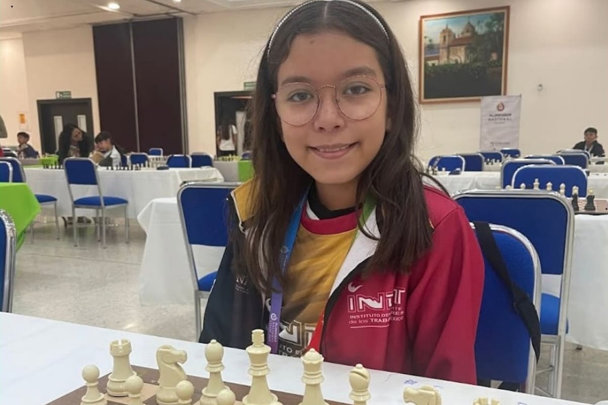 Alondra Bagatella, originaria de Jalisco, México, tuvo su primer acercamiento con el ajedrez a los 13 meses