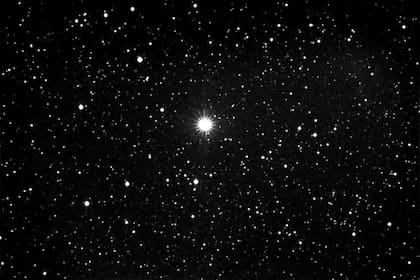 Alpheratz es la estrella más brillante de la constelación de Andrómeda (National Geographic)
