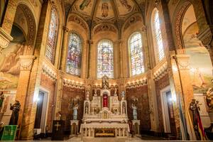 Altar de la iglesia de San José Obrero.