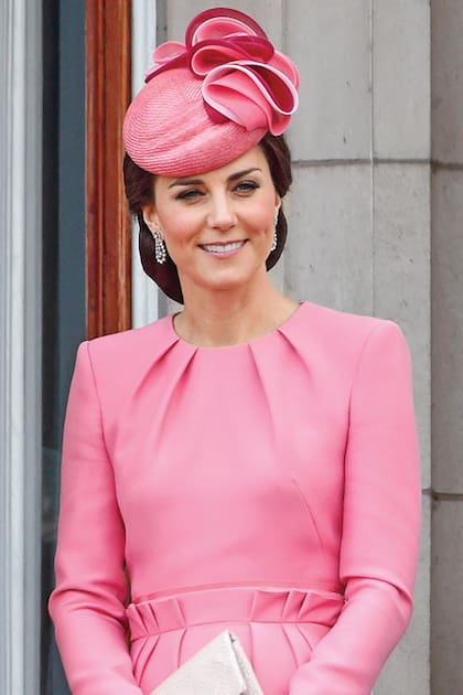 Altos funcionarios de la Guardia de Granaderos quieren que Kate Middleton asuma el cargo ceremonial de Coronel