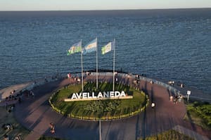 Altura Villa Domínico: buscan a dos pescadores en el Río de la Plata.