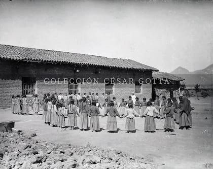 Alumnas de San Francisco Solano.