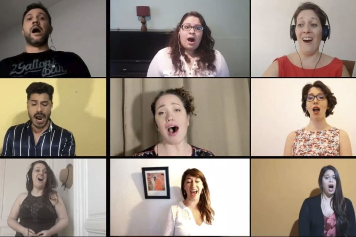 Alumnos del Instituto Superior de Arte del Teatro Colón cantan la Canción a la bandera