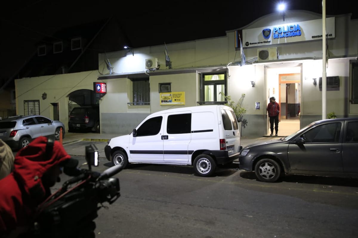Álvarez permaneció durante 5 horas detenido en la comisaría N° 52