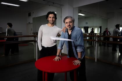 Álvarez Pi y Reale, intérprete y autor de una misma biografía, atravesados por el vuelo