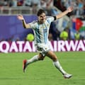 Barcelona apura por Julián Alvarez, pero un gigante inglés se mete en la disputa por el pase