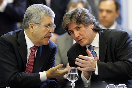 Julio De Vido y Amado Boudou fueron a parar con sus huesos a la cárcel afectados por la doctrina Irurzun