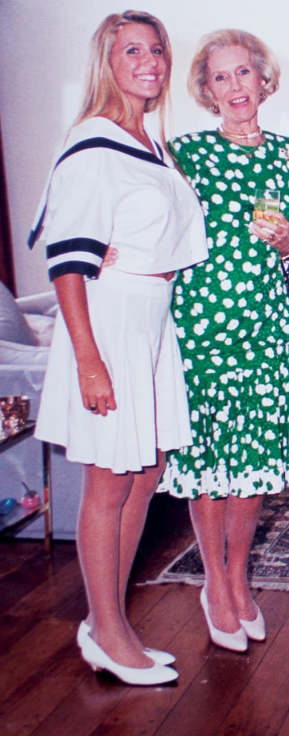 Amalia con su adorada abuela Amalita.