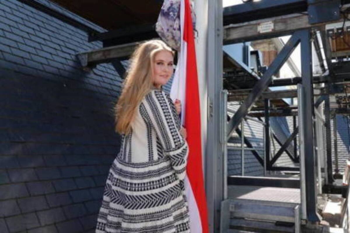 Amalia es la hija mayor de Máxima y la heredera al trono de Holanda; tras terminar sus estudios secundarios, se tomará un año sabático