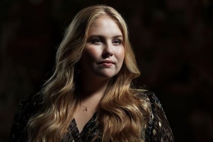 Amalia, sucesora al trono, estaría en el inicio de una relación con otro miembro de la realeza