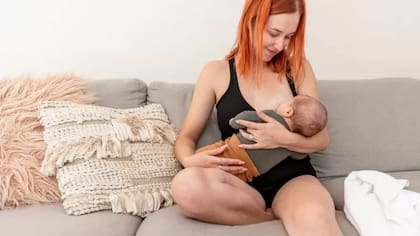 Amamantar puede ser doloroso para la madre si el bebé tiene la lengua anclada