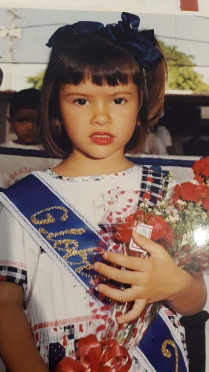 Amanda nació y creció en Venezuela.