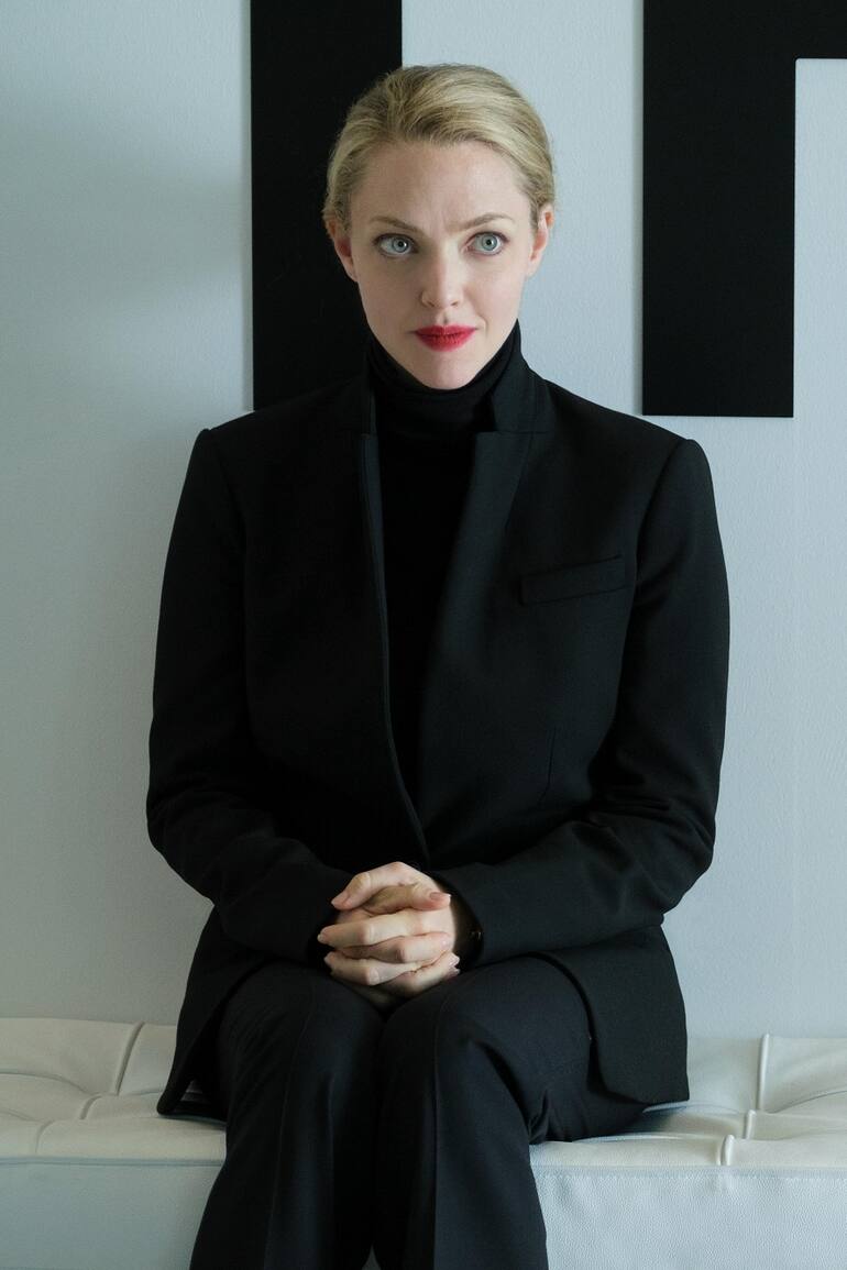 Amanda Seyfried como Elizabeth Holmes en The Dropout. Foto gentileza: Star+