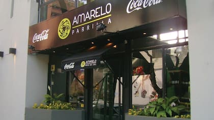 Amarelo
