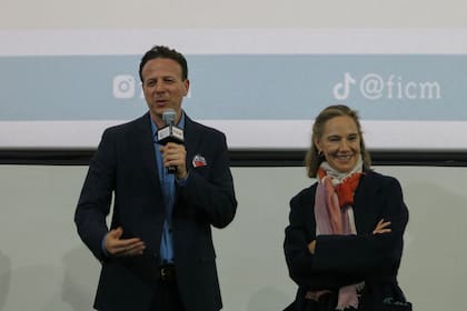 Amat Escalante: comida rápida y "Clase 406" inspiraron su debut cinematográfico