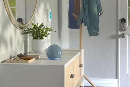 Amazon dispuso determinados colores para brindar información de Alexa al usuario
