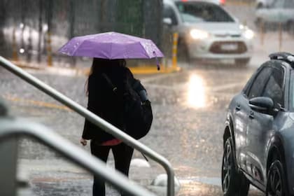 AMBA: hasta cuándo llueve y cuándo mejora el tiempo