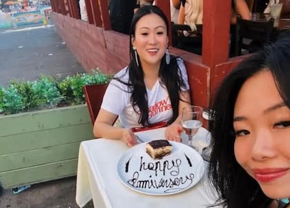 Ambas amigas celebraron un año de matrimonio en 2025