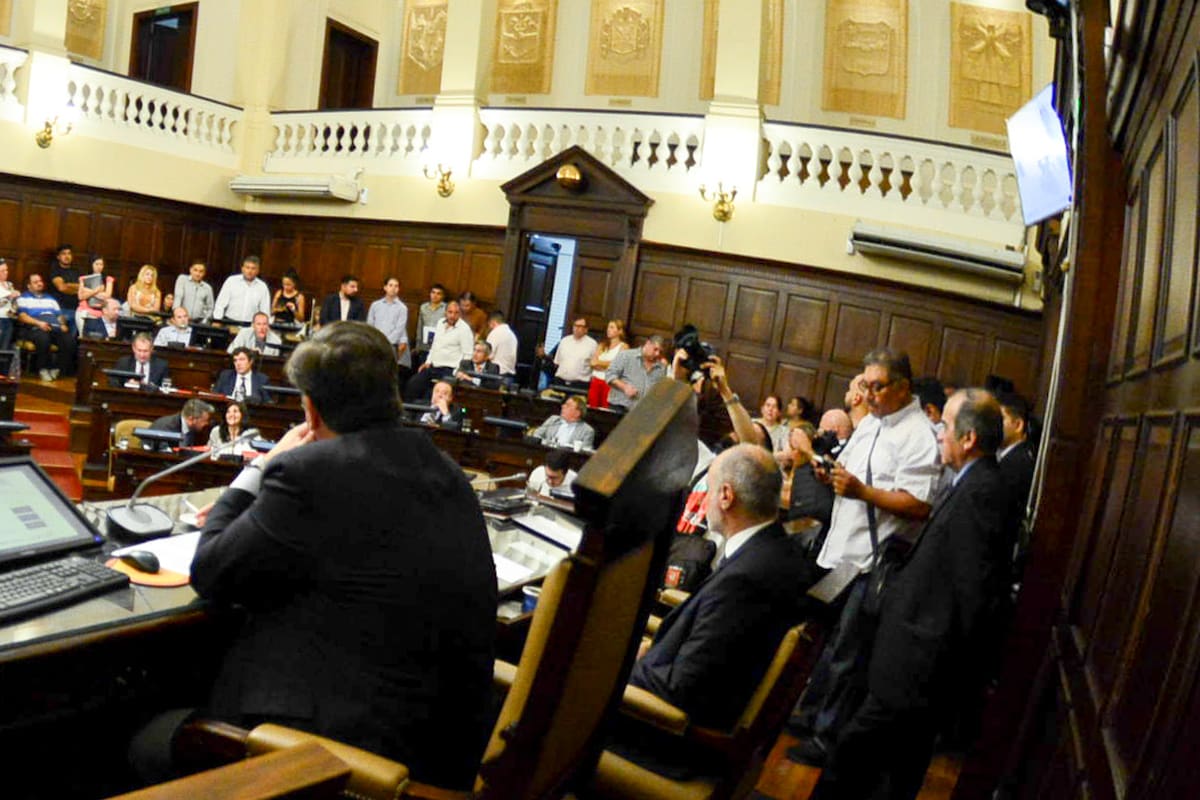 Ambas cámaras legislativas le dieron el ok a la propuesta, por lo que el gobernador finalmente la promulgó y ya está en marcha.