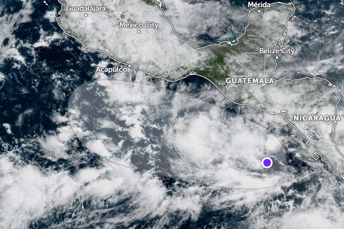 Ambos fenómenos podrían pasar a ser tormentas tropicales en los próximos días