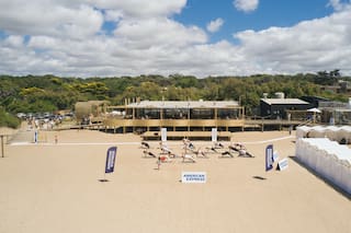 Desembarcó en la costa argentina con una experiencia de verano a medida de sus clientes