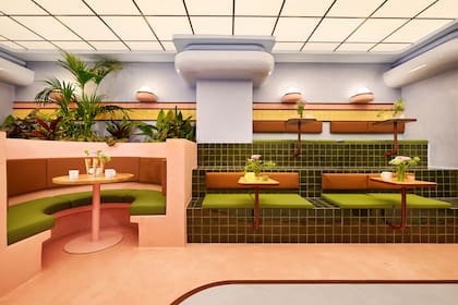 Amiko Gelato, en Barcelona, es solo un ejemplo de sus propuestas surrealistas, coloridas y desenfadas para múltiples proyectos gastronómicos y espacios de trabajo.
