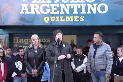 Ammaturo había sido anfitrión en la apertura del primer local del dirigente libertario en la provincia de Buenos Aires