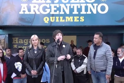 Ammaturo había sido anfitrión en la apertura del primer local del dirigente libertario en la provincia de Buenos Aires