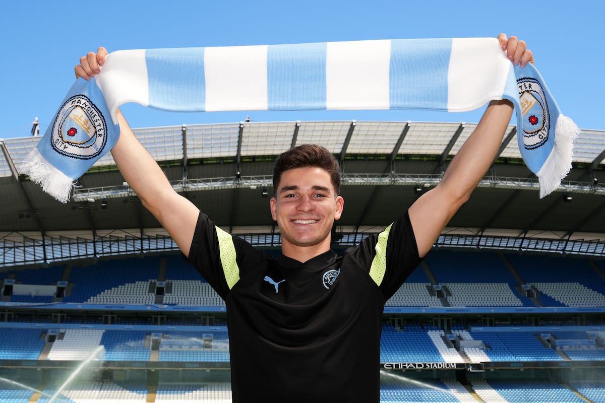 Amor en Manchester: Julián Álvarez sorprendió al compartir una romántica foto con su novia (Foto de Matt McNulty - Manchester City/Manchester City FC a través de Getty Images)