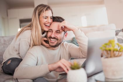 Amor, pasión y enamoramiento son distintas etapas de las relaciones