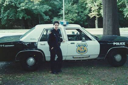 Amparo Vega logró combinar sus pasiones: el servicio, la moda y los accesorios (Fuente: Instagram: @cuffnstuffshop)