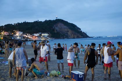 Amplitud y holgadez es lo que prefieren algunos argentinos a la hora de elegir su traje de baño