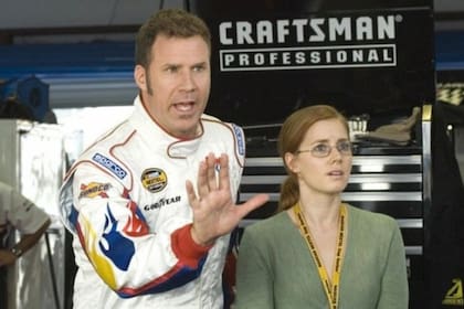 Amy Adams y Will Ferrell en Ricky Bobby, loco por la velocidad