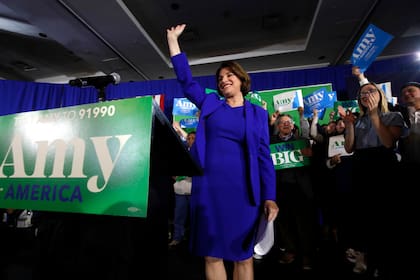 La senadora demócrata, Amy Klobuchar, aseguró que la orden ejecutiva de Trump podría ser un retroceso para las normas ya establecidas en Minnesota