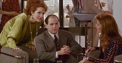 Amy Yasbeck en Mujer Bonita (1990)