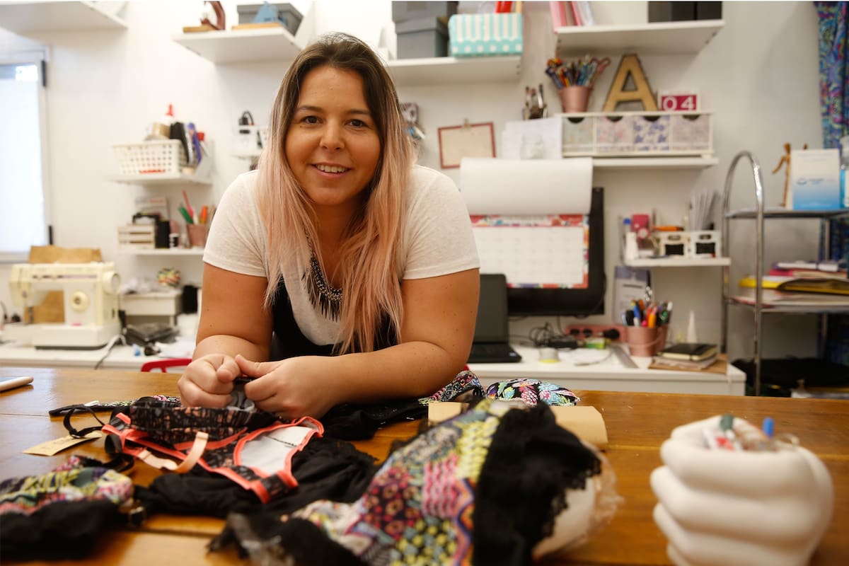 Ana Borbolla, creadora de Hijas de María, en su taller. Foto: Silvana Colombo
