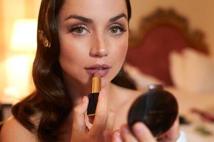 Ana de Armas impactó con un vestido que tenía un claro guiño a Marilyn Monroe